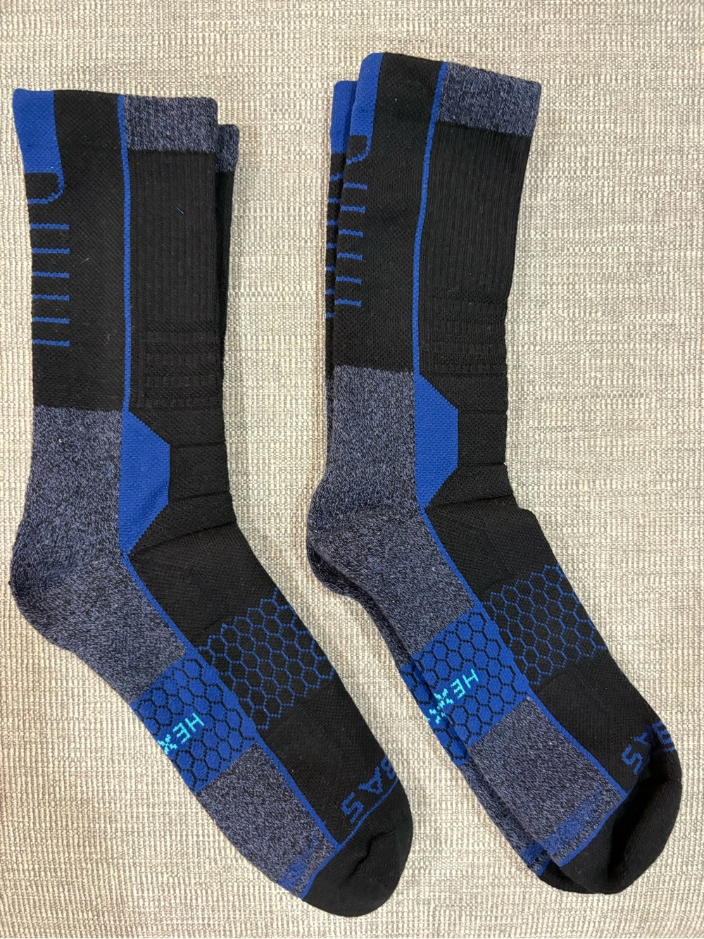 Bombas men calf socks size L , pack of 2 in blue